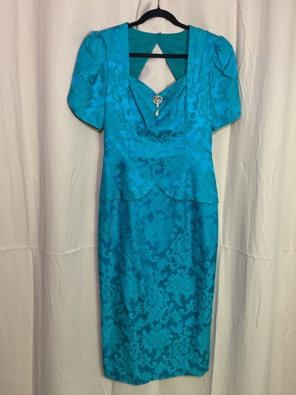 Scott McClintock Vintage ( 80’s )Turquoise Floral Jacquard Dress with Brooch
